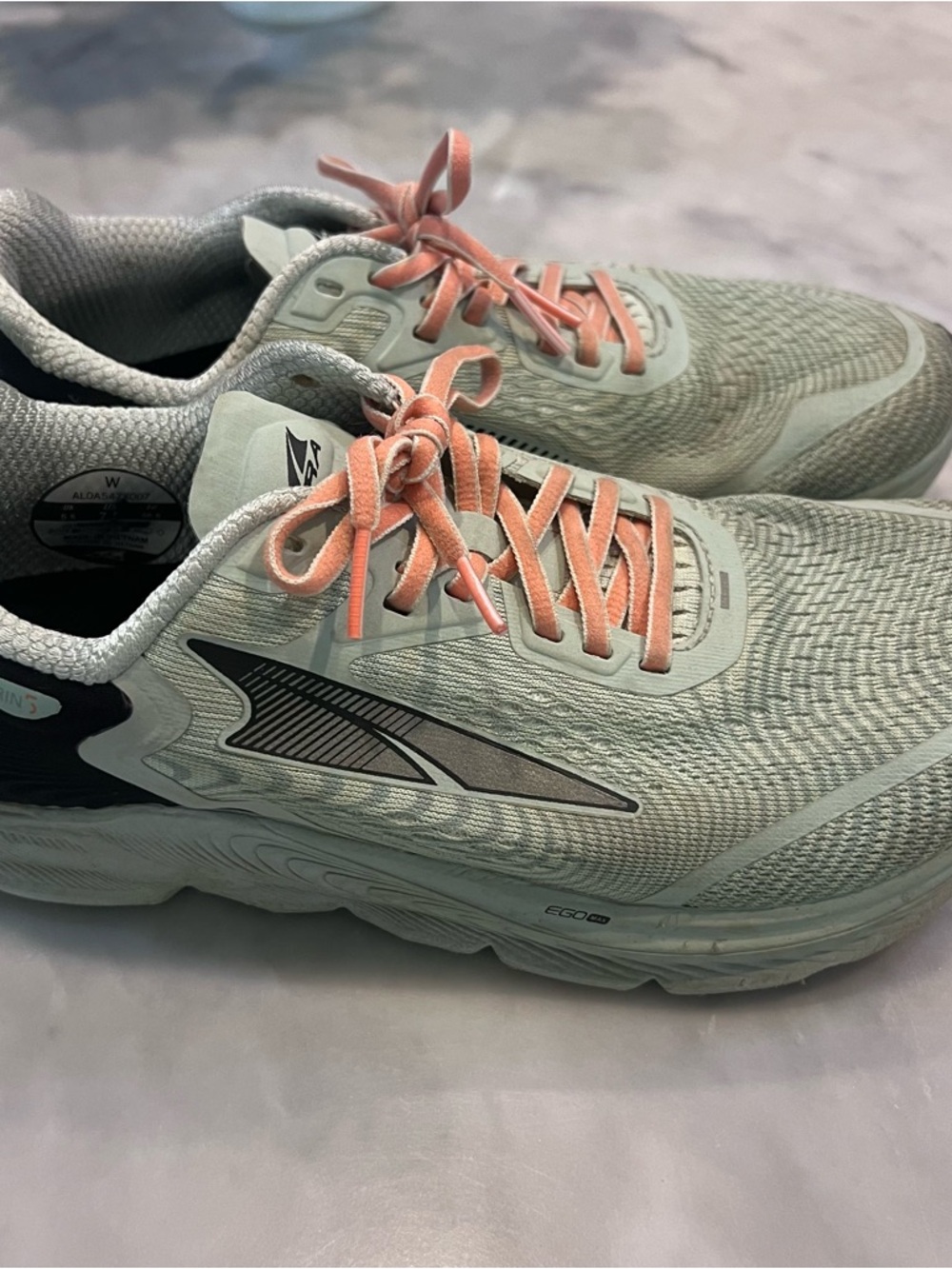 Altra Torin 5 Mint Green Running Shoes with Coral Laces